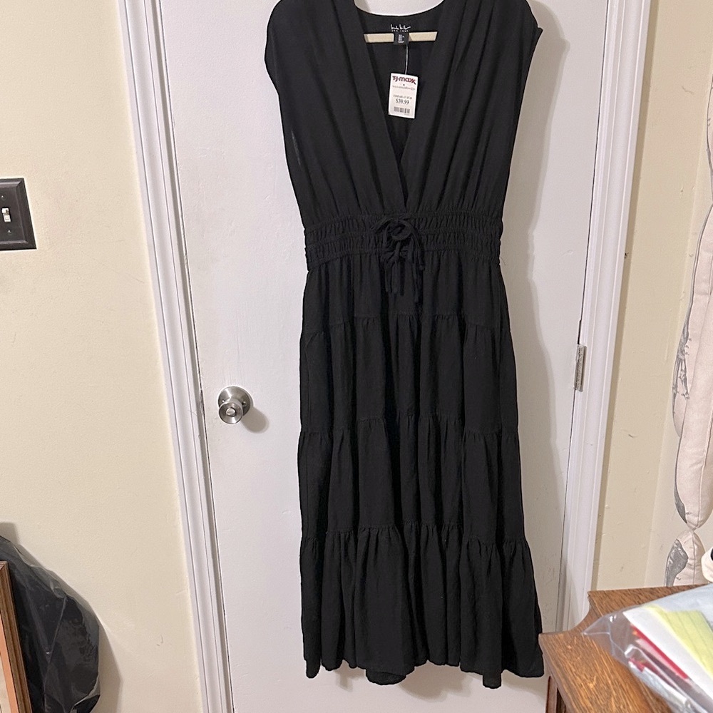 Nicole Miller Black Mid-Maxi Dress